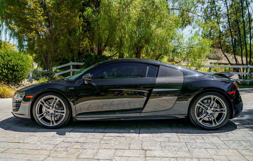 2010 Audi R8 5.2 Quattro MT6