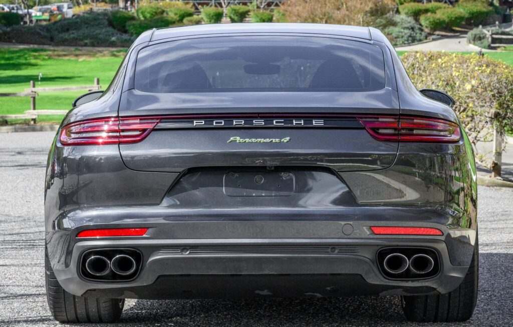 2018 Porsche Panamera 4 E-Hybrid
