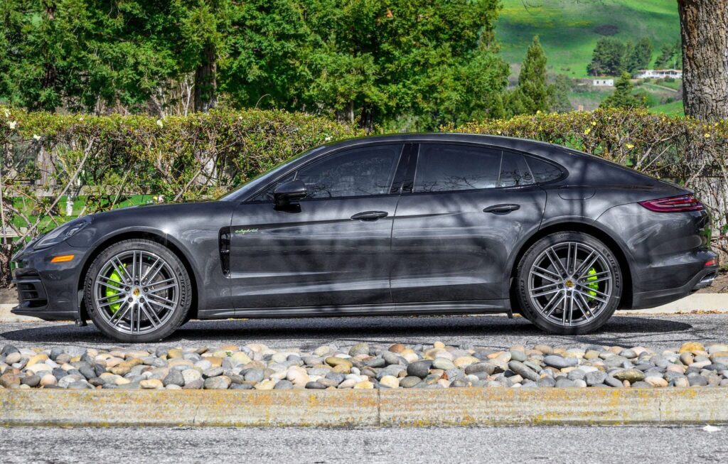 2018 Porsche Panamera 4 E-Hybrid
