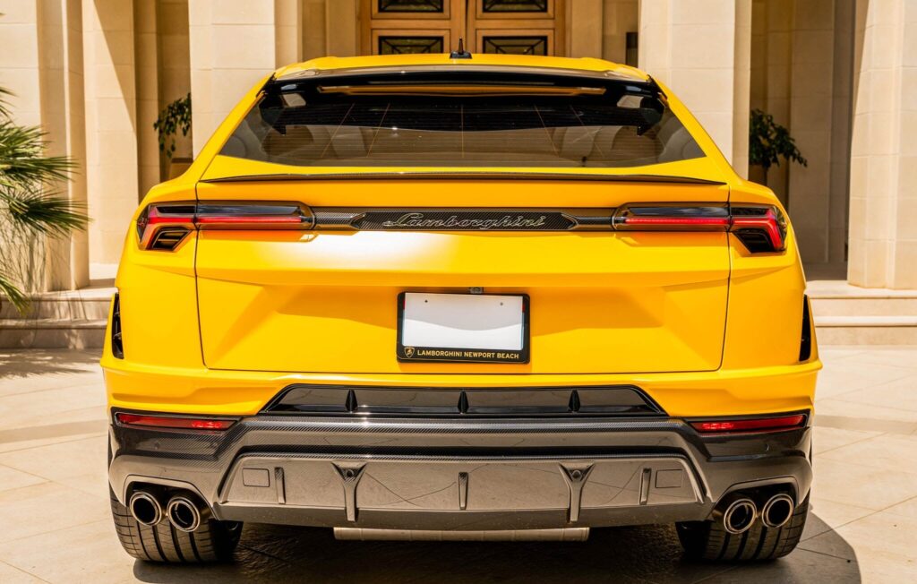 2024 Lamborghini Urus Performante
