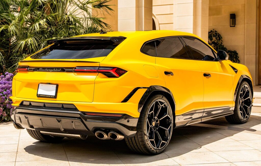 2024 Lamborghini Urus Performante